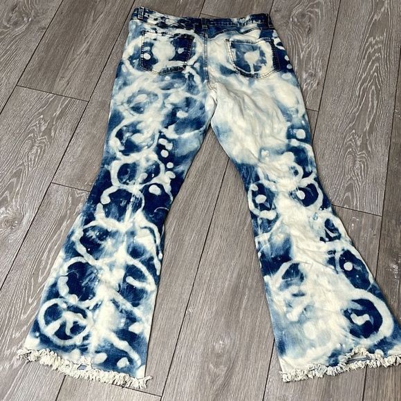 YMI Bleach Washed Denim Jeans - Picture 13 of 15